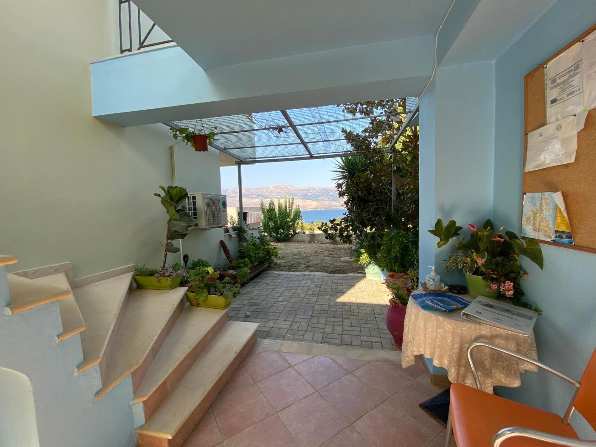 Mirovigli Family Rooms Lépedha Exterior photo