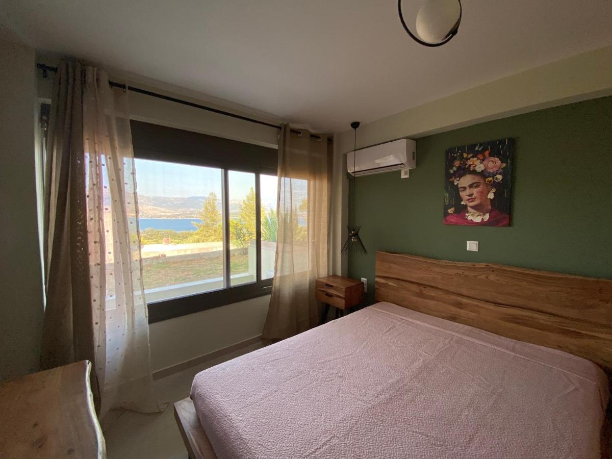 Mirovigli Family Rooms Lépedha Exterior photo